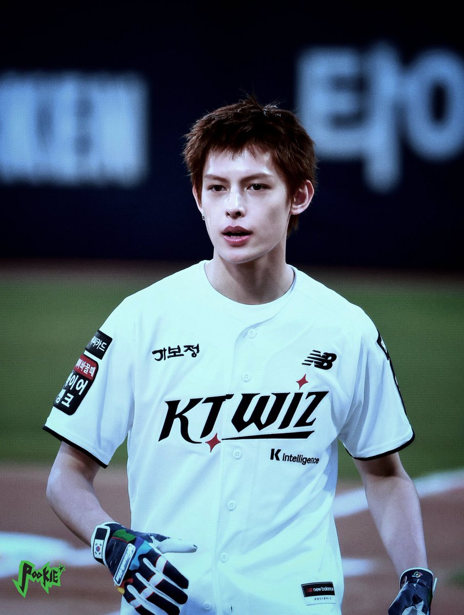 Pookie 🍥 tweet media