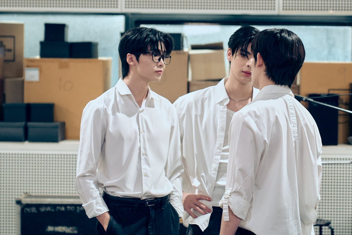 ฮิวจ์ฮิ้ว tweet media