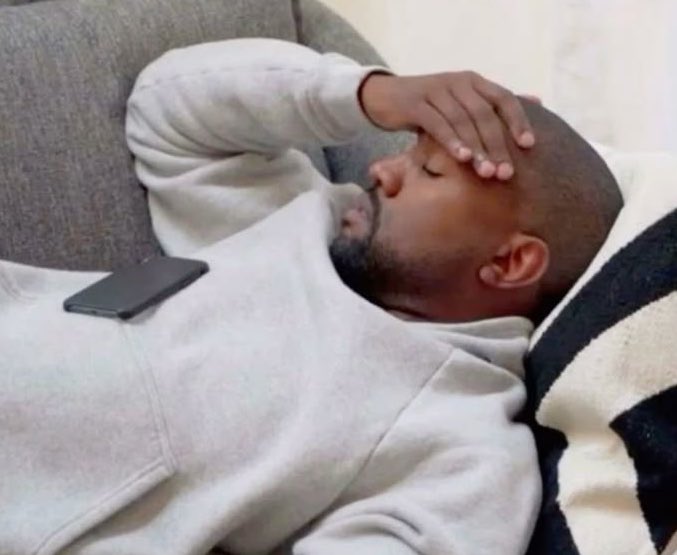 jehovahsflyest's tweet photo. me rn because shit isn’t going my way https://t.co/XIGH0ho2N7