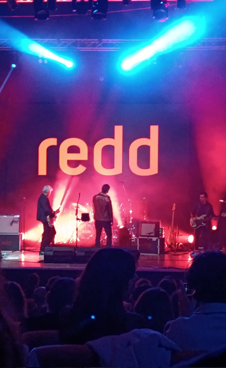 saykolata21's tweet image. Ne kadar iyi geldiğini anlatamam yaaaa 🥹🥹😍🥹 #redd en sevdiğim gruptu artık en sevdiğim ilk iki grup