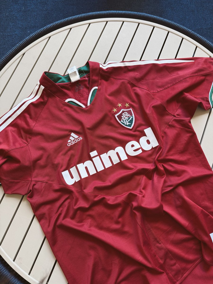 fefalipke's tweet photo. meu ovo de páscoa tá meio diferente https://t.co/ULTFiD5jaQ