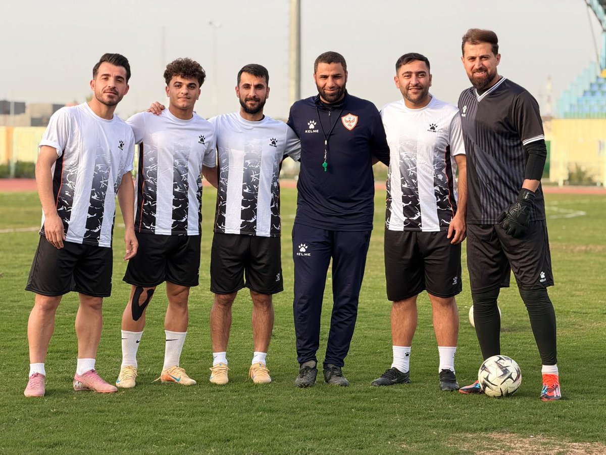 Sayedem31735856's tweet photo. اللاعبين الأكراد ونعم https://t.co/aD1MGQJCwV