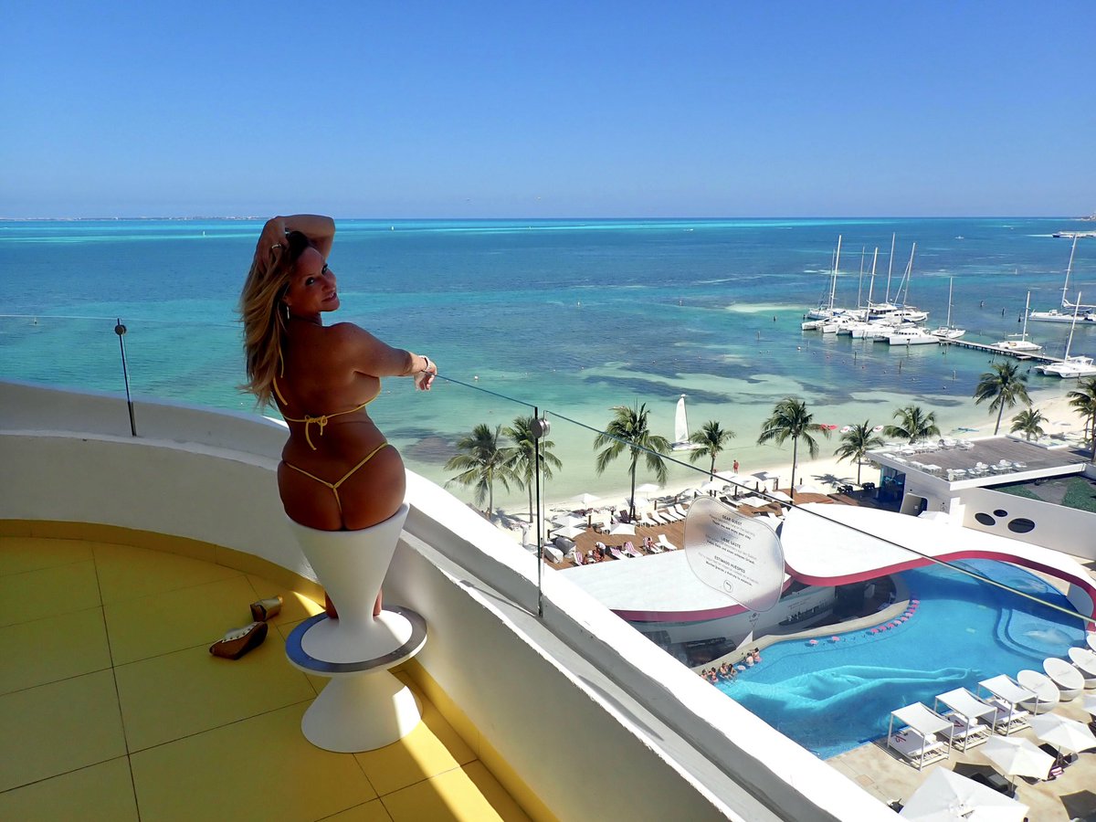 Jodi West® tweet media