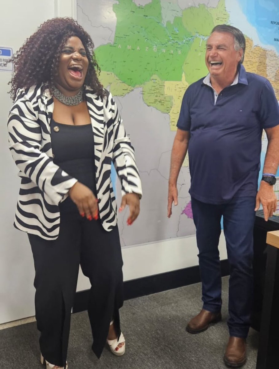 Negona do Bolsonaro tweet media