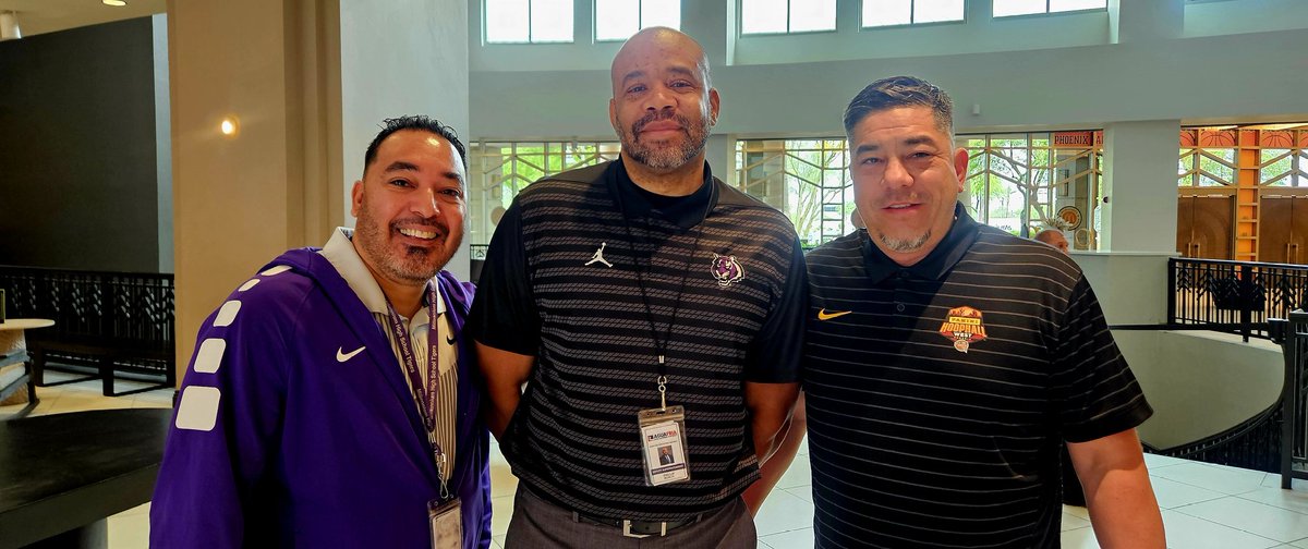 Monarch Sports 🔊 tweet media