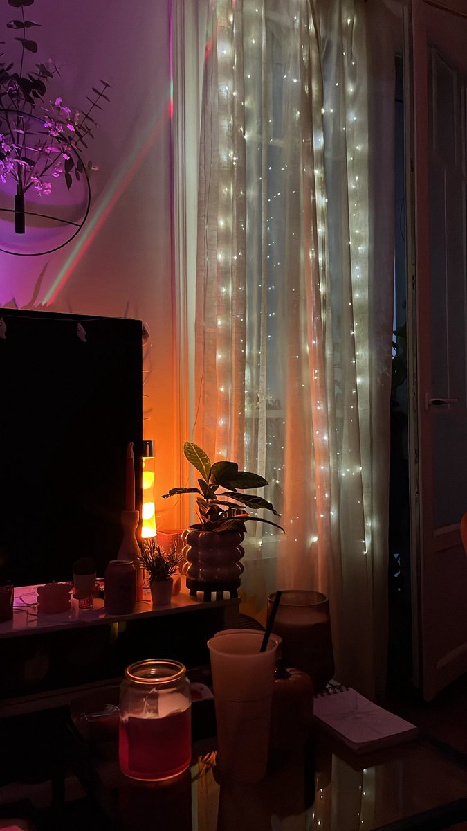 nina 🌞 tweet media