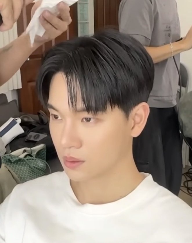 𝐘𝐔 𝐘𝐈𝐏𝐏𝐄𝐄 tweet media