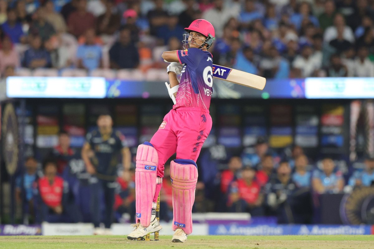 IPL's tweet image. Setting the tone 🆙🔝

Yashasvi Jaiswal with his first 5⃣0⃣ of the season 👏

#RR 111/1 after 11.2 overs.

 Updates ▶️ bit.ly/TATAIPL-2026-9

#TATAIPL | #KhelBindaas | #GTvRR | @rajasthanroyals | @ybj_19