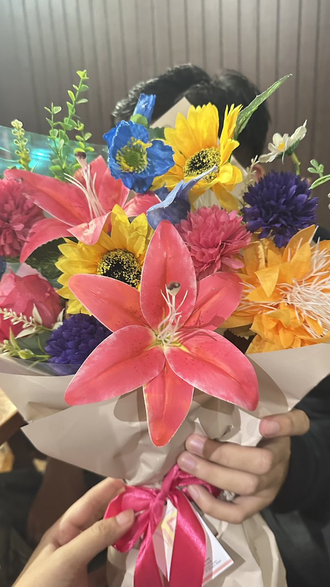 Looove, 𝓐nn ୨୧ tweet media