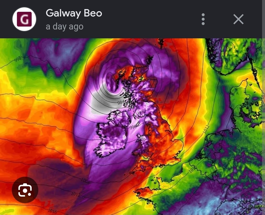fitzyok's tweet image. Satharn Cásca(Easter Saturday)inniu. An aimsir go hálainn(beautiful weather). Níl aon 'Dave' anseo.Deireadh leis an gCarghas ag meán laé(Lent finished at noon)🤔 Caidhp Cásca go flúirseach sa siopaí anseo(Plenty Easter bonnets in shops here)🐣
#100DaysofGaeilge #100daysofwalking