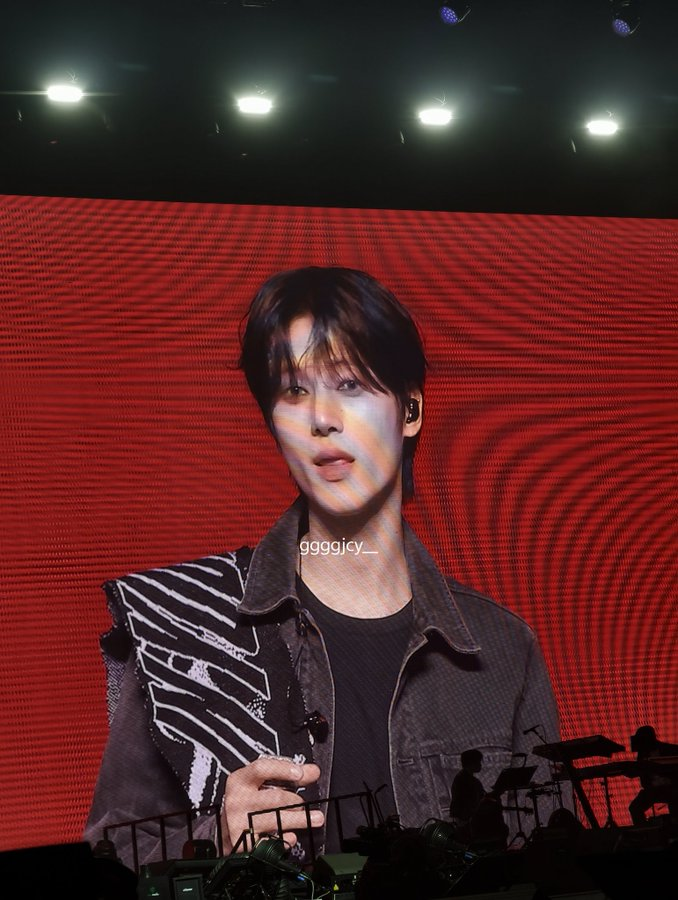 WooIszy's tweet image. Baby you don't need those men! I promise I would take such good care of you. I would #provide. Plastic don't get tired! There is no recuperating period. PLEASE GOD I #needdat