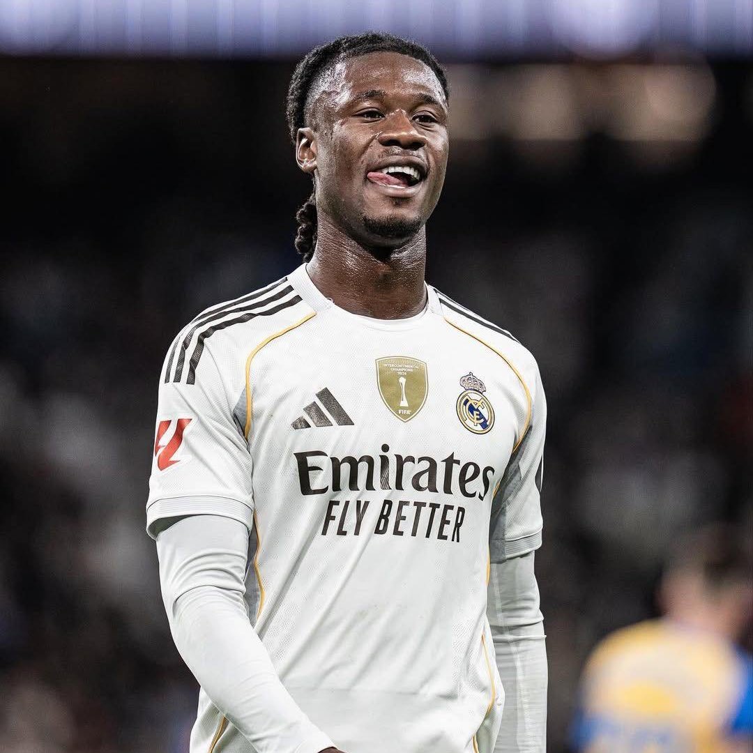 (fan) Trunks tweet media