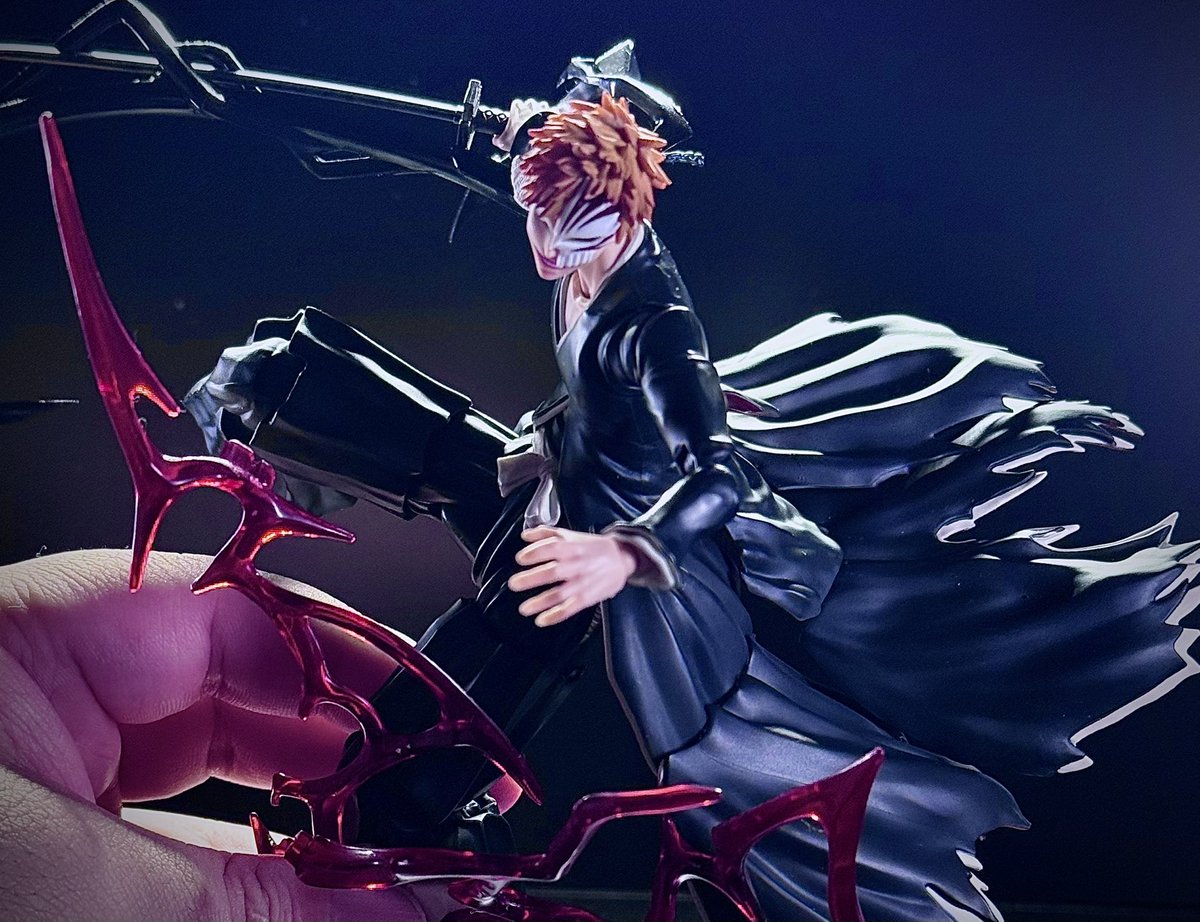 ろろろび tweet media