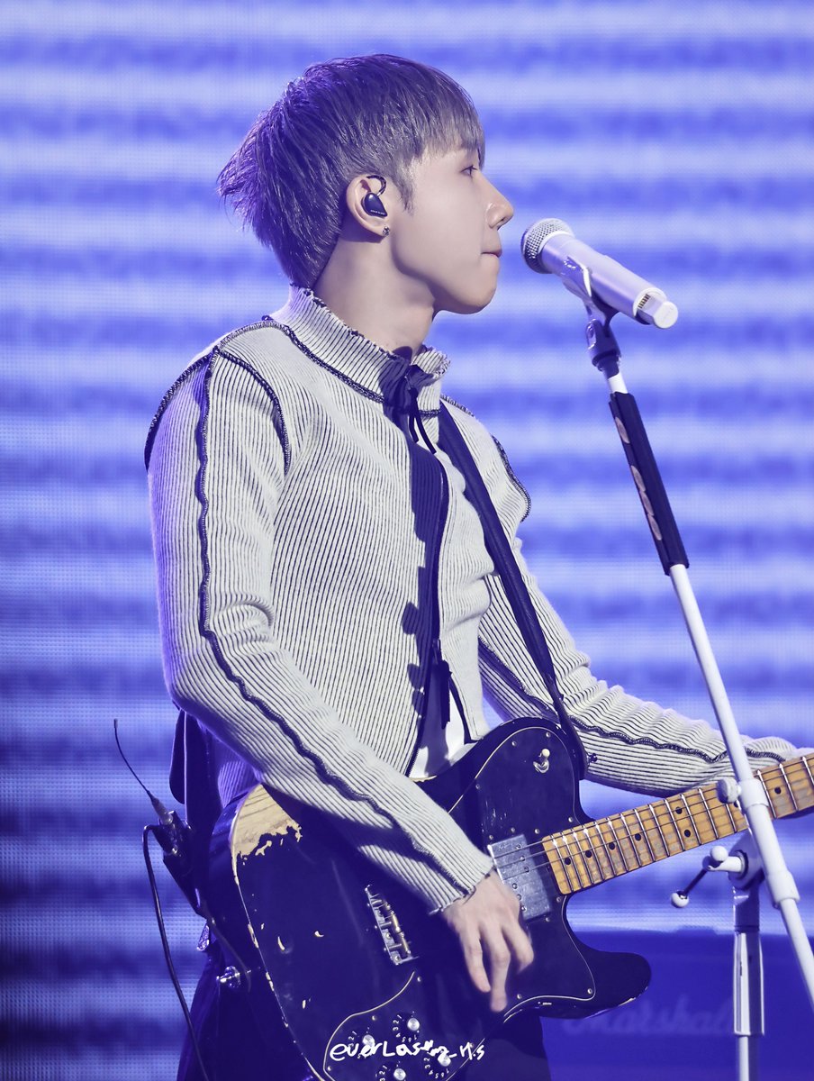 EVERLASTING_H.S tweet media