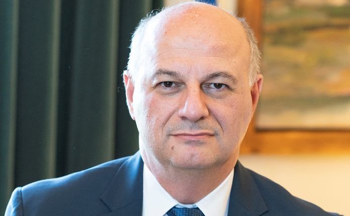 Pun Intended 🇬🇷 🇨🇦 🇪🇺 🇺🇸 tweet media