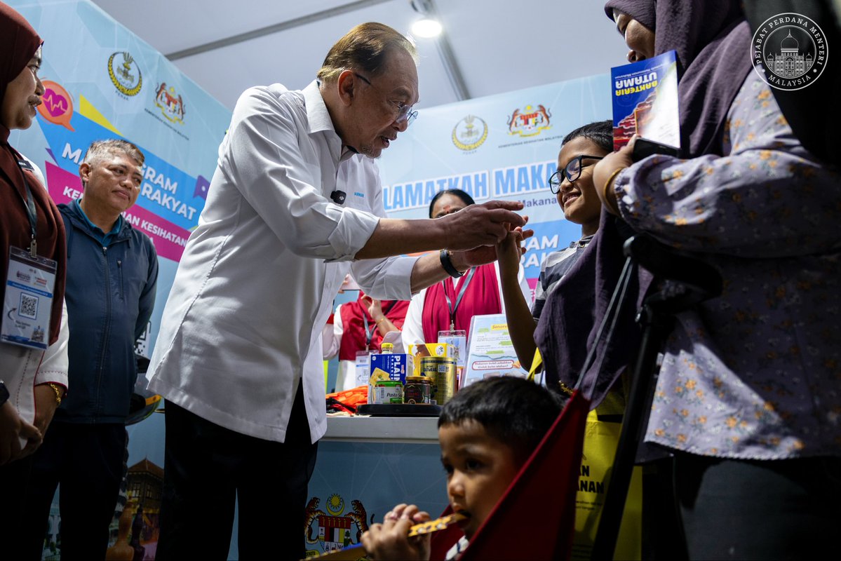 Anwar Ibrahim tweet media