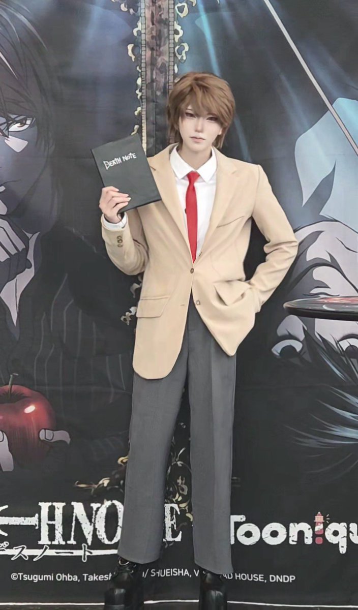 1412_qq's tweet photo. #DETHNOTE
僕は新世界の神となる。 https://t.co/jccH9DtPkX
