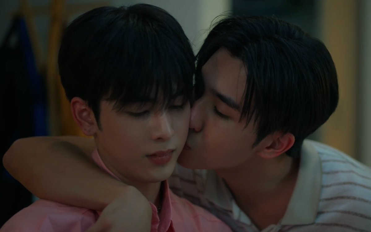 เดีย ❤️ tweet media