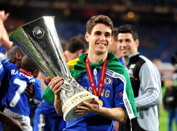 اوسكار يضع حدًا لمسيرته الإحترافية، ويعلن اعتزاله كرة القدم 👋🇧🇷