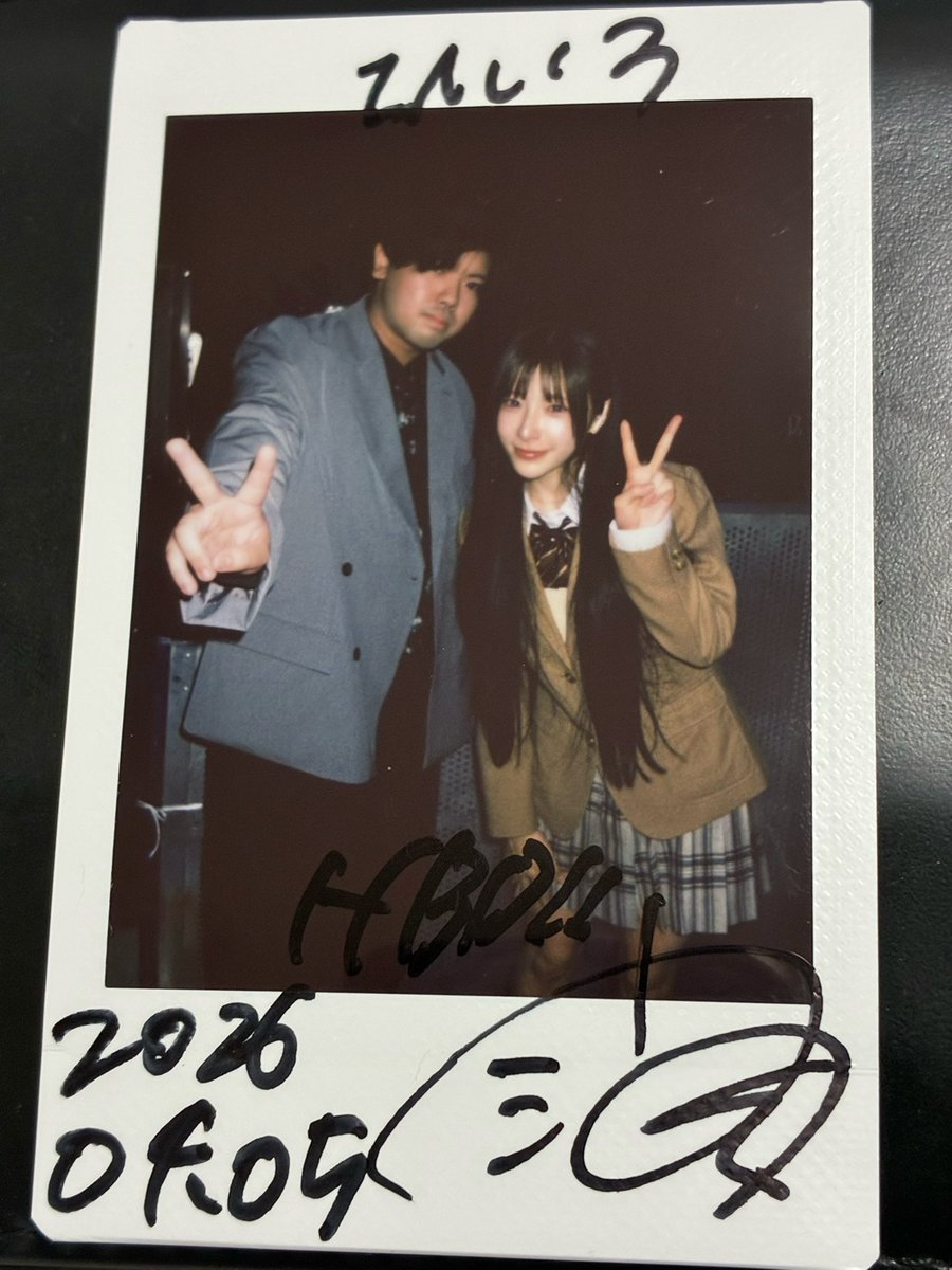 ひいろ tweet media