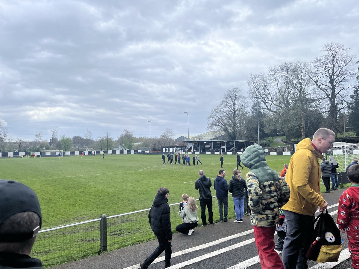 Terry FC Farsley Smith tweet media