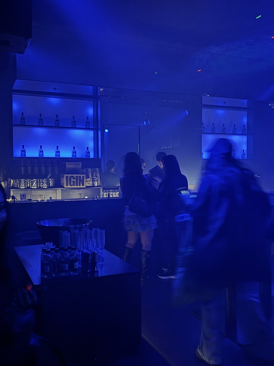 ari⁷🇮🇷 is seeing BTS💜 tweet media