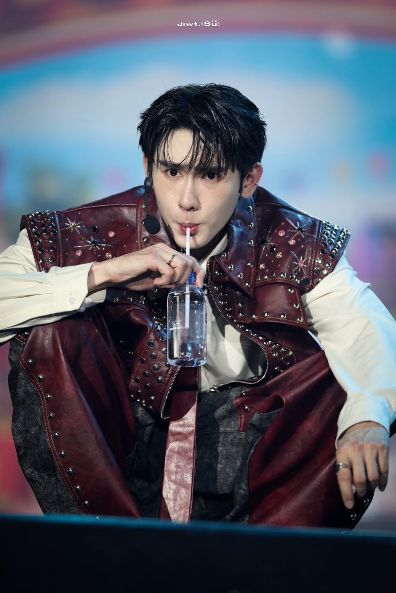 𐙚 จิ๋วสึ tweet media