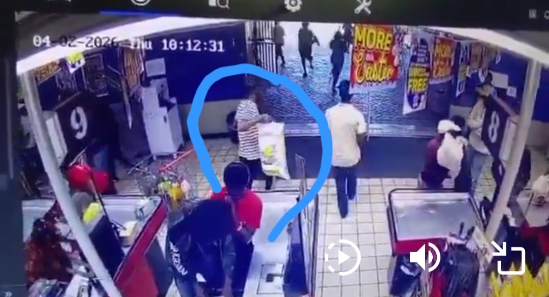 nkosiang tweet media