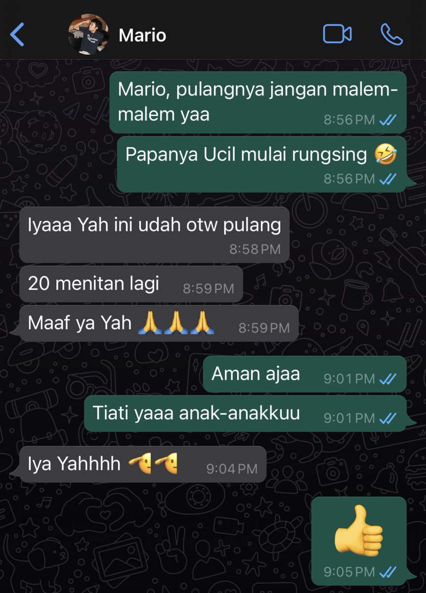 kimkwonism's tweet photo. yayah lumayan sering ngobrol sama mario. yayah pembaik. #supportanak #bahagiaanakbahagiaku https://t.co/xsjIqmh4yD