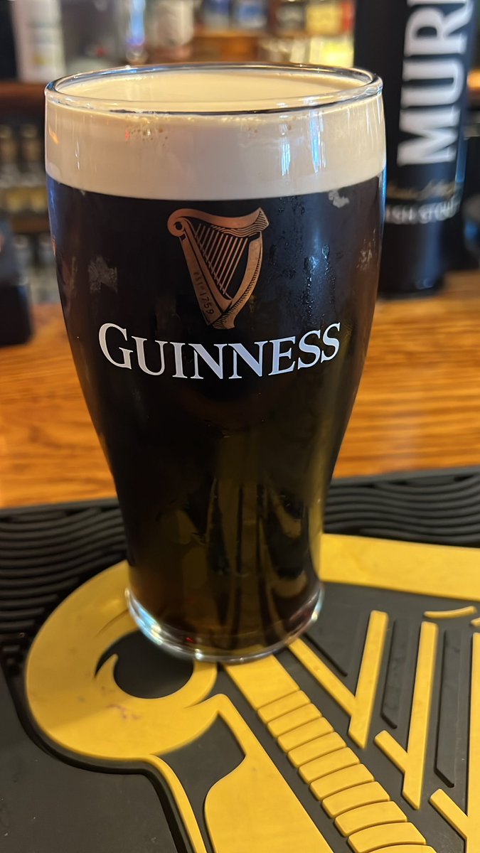 ShaneWindswept's tweet photo. @PintsO_Guinness O’Connors (Chelmsford) - great pint 😀 https://t.co/gvpJmHZXOS