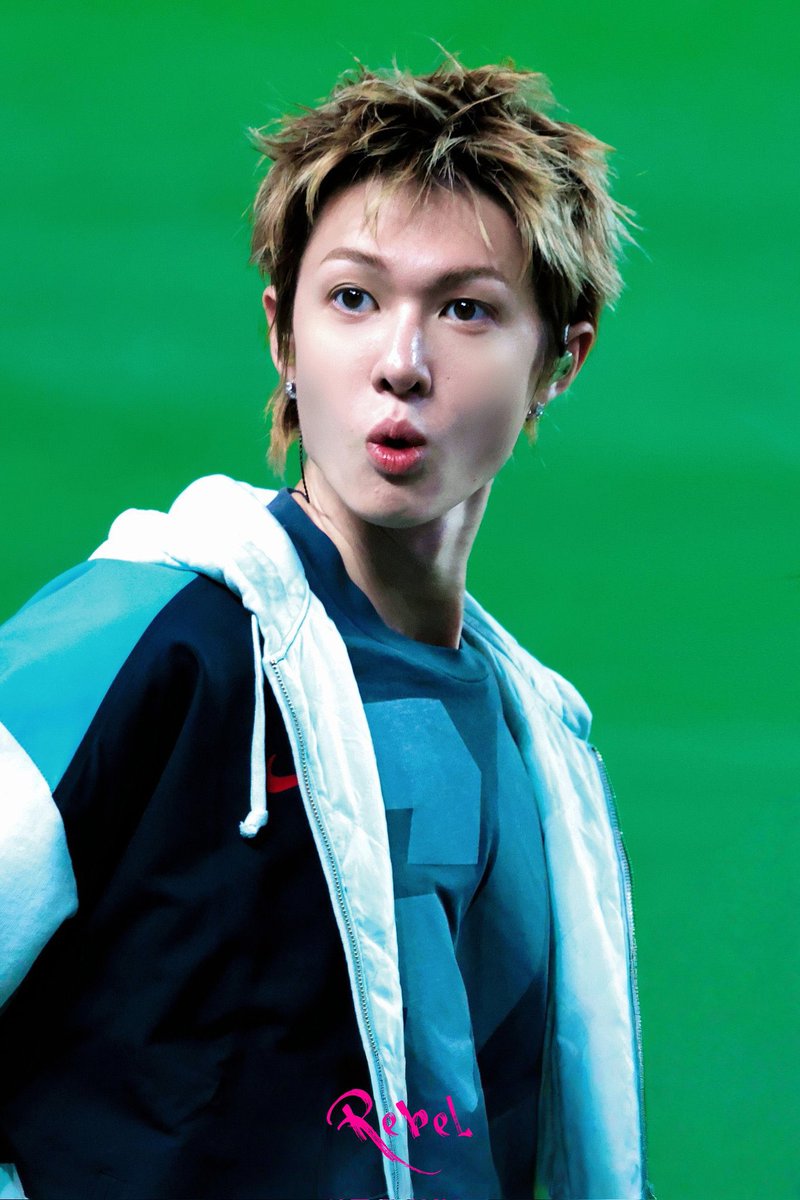 YATI1604's tweet photo. @for_martinvt What are you amazed at, baby?

#MARTIN #마틴 #CORTIS #코르티스 #standwithmartin https://t.co/NifXFnswqj