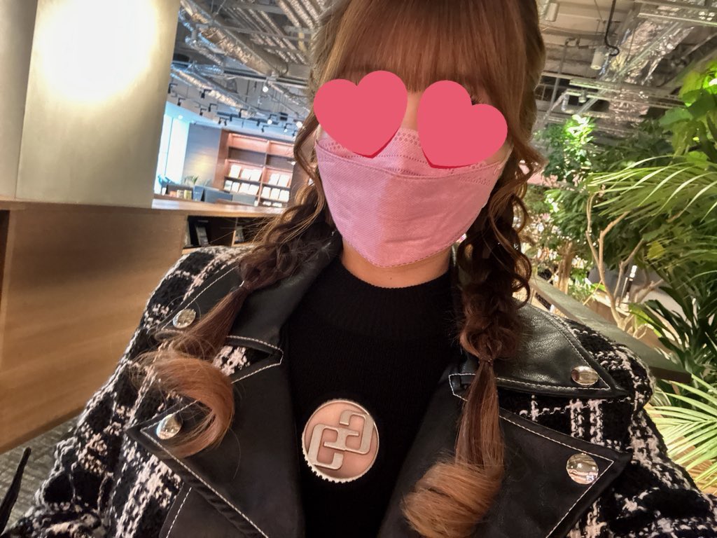 riricham_first's tweet photo. 髪型可愛いだた👼🏻💗 https://t.co/k2QFEpUvbp