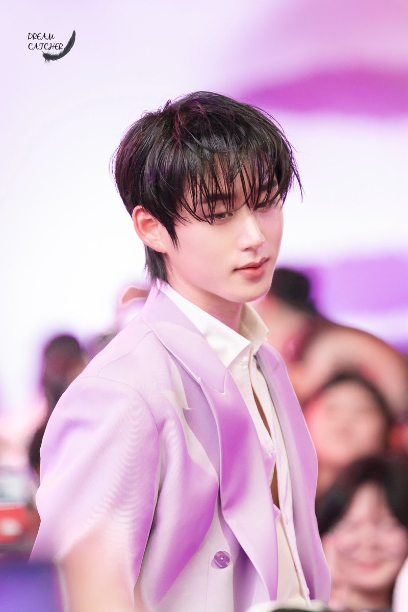 Dreamcatcher tweet media