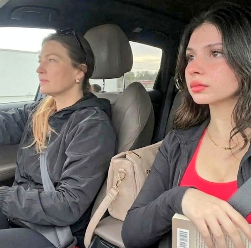 Ceylinnn tweet media