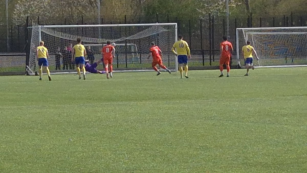 Steven holliday tweet media