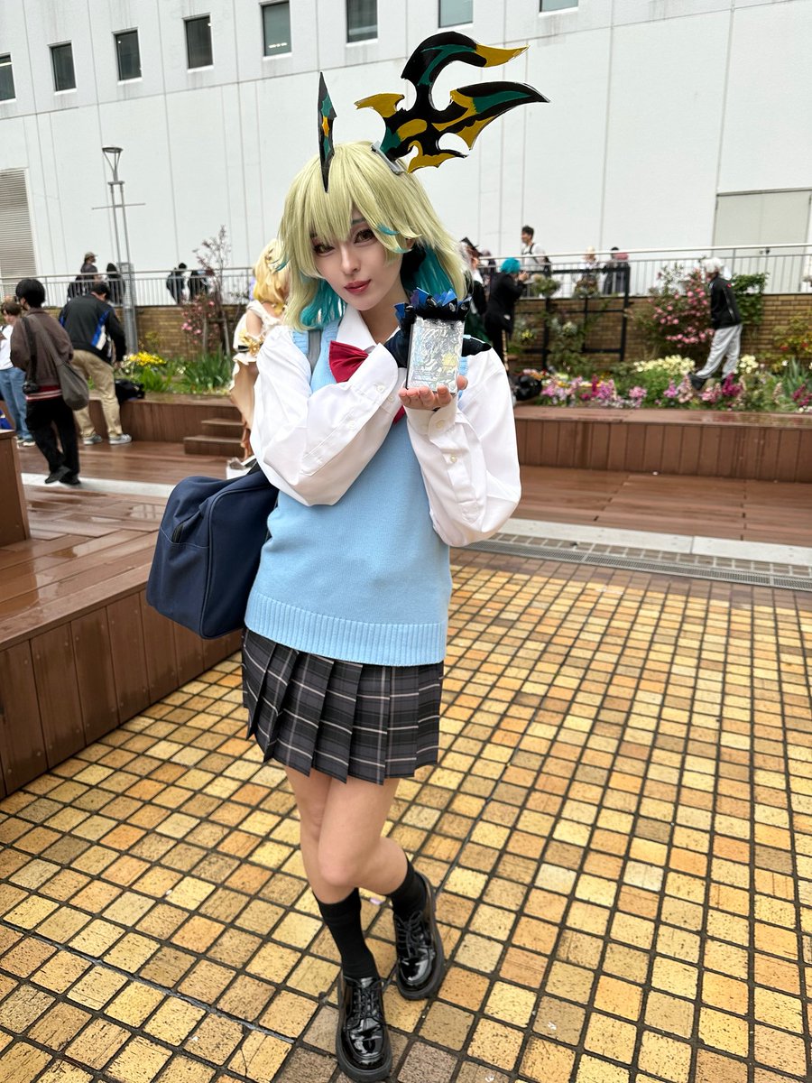 Бratz-ブラッツ tweet media