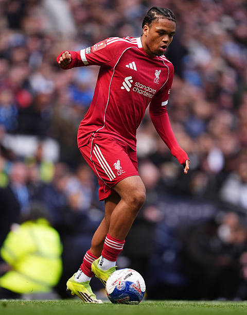 Rio Ngumoha tweet media