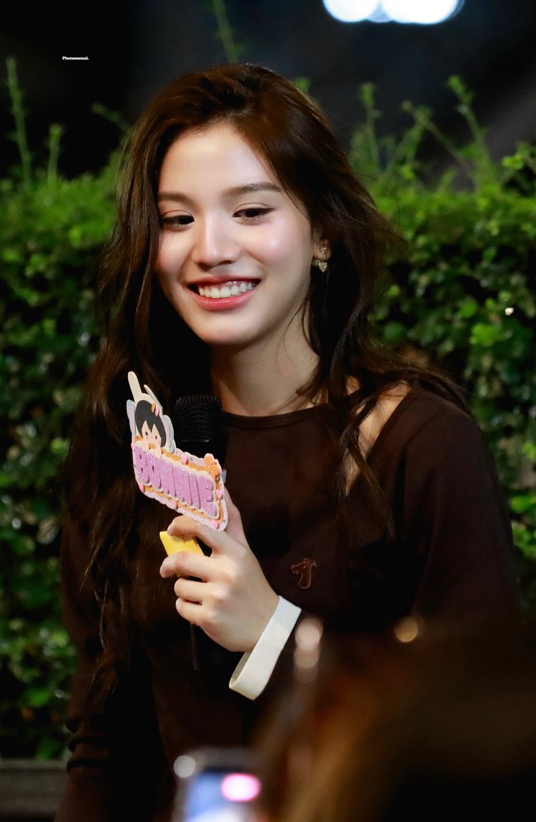 • 𝑷𝒉𝒆𝒏𝒐𝒎𝙚̈𝒏𝒂𝒍 • tweet media