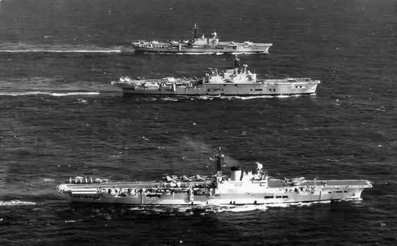 CcibChris's tweet photo. In days of Defence capability.
Eagle, Ark Royal and Hermes https://t.co/qQe9BtoNal
