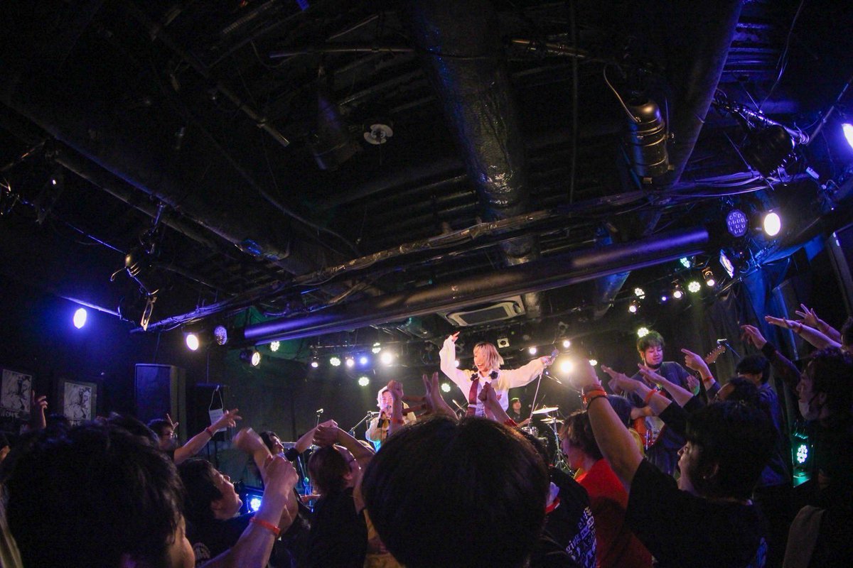 ちょこはち tweet media