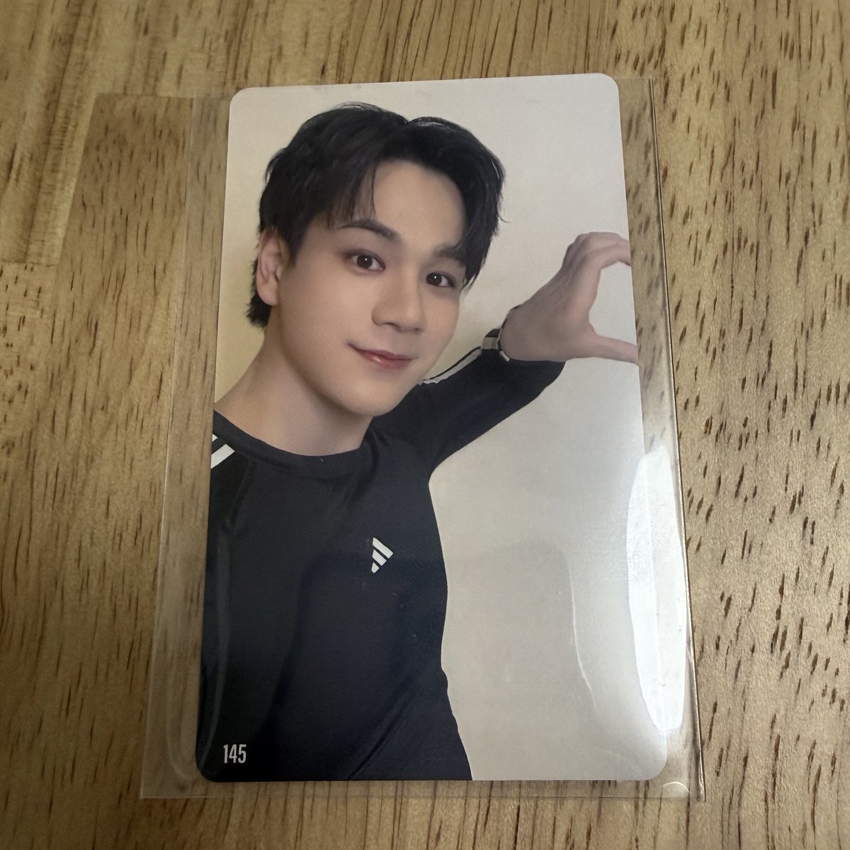 ちゅな tweet media