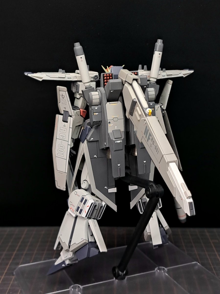 海外モデラーに作品を見てもらおう SSMS-010ZZ SIEG FRIED DOUBLE ZETA