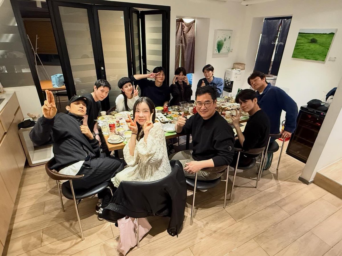 감독님 인스타 #김영대

우왕 월간남친팀 모였나봐 !!