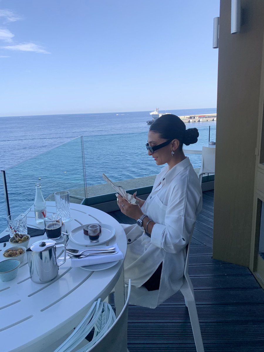 BadlandYW tweet media