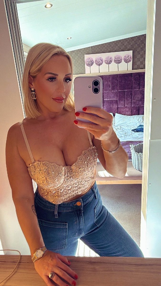 Miss Sarah Speedwell Official tweet media