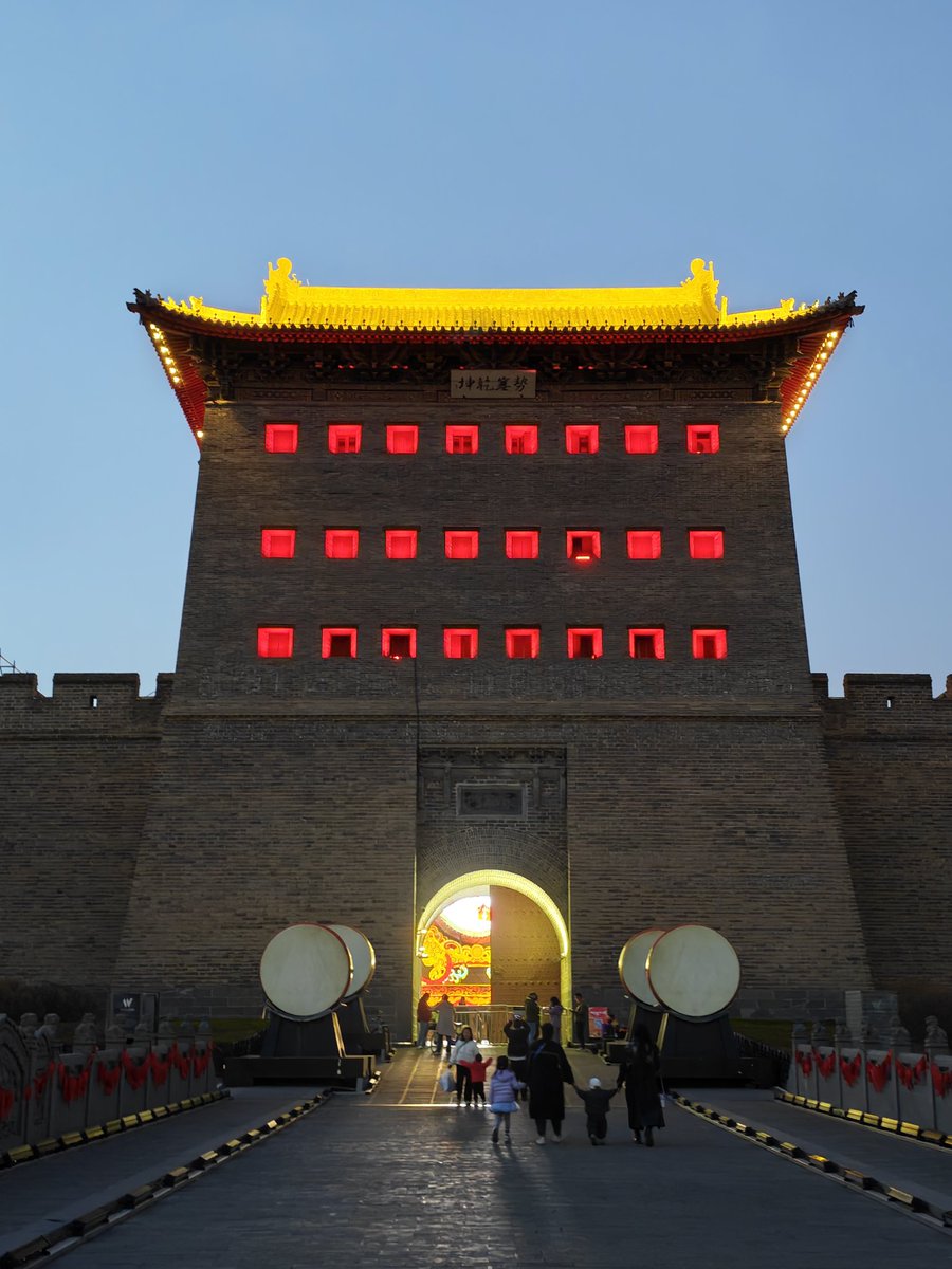 陌-峰【臭脚包皮1】 tweet media