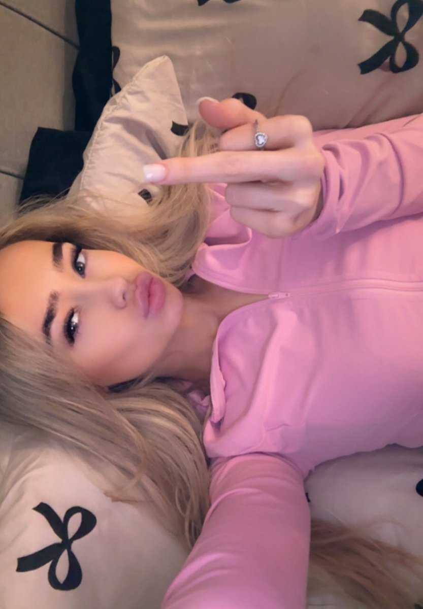 Queen Mai || 👸🏼 tweet media