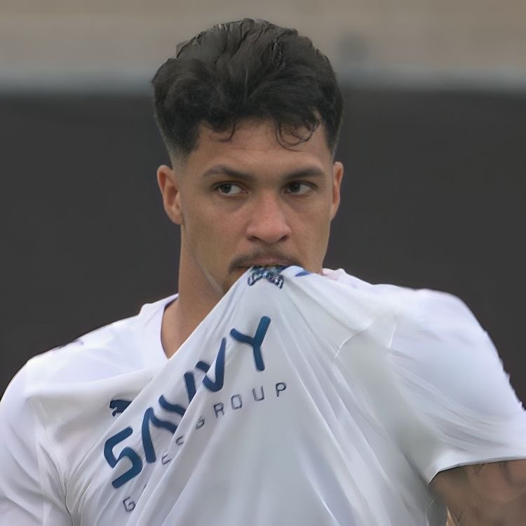 نيفيزه tweet media