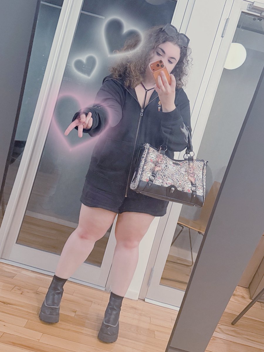 BIA BIGSHOT tweet media