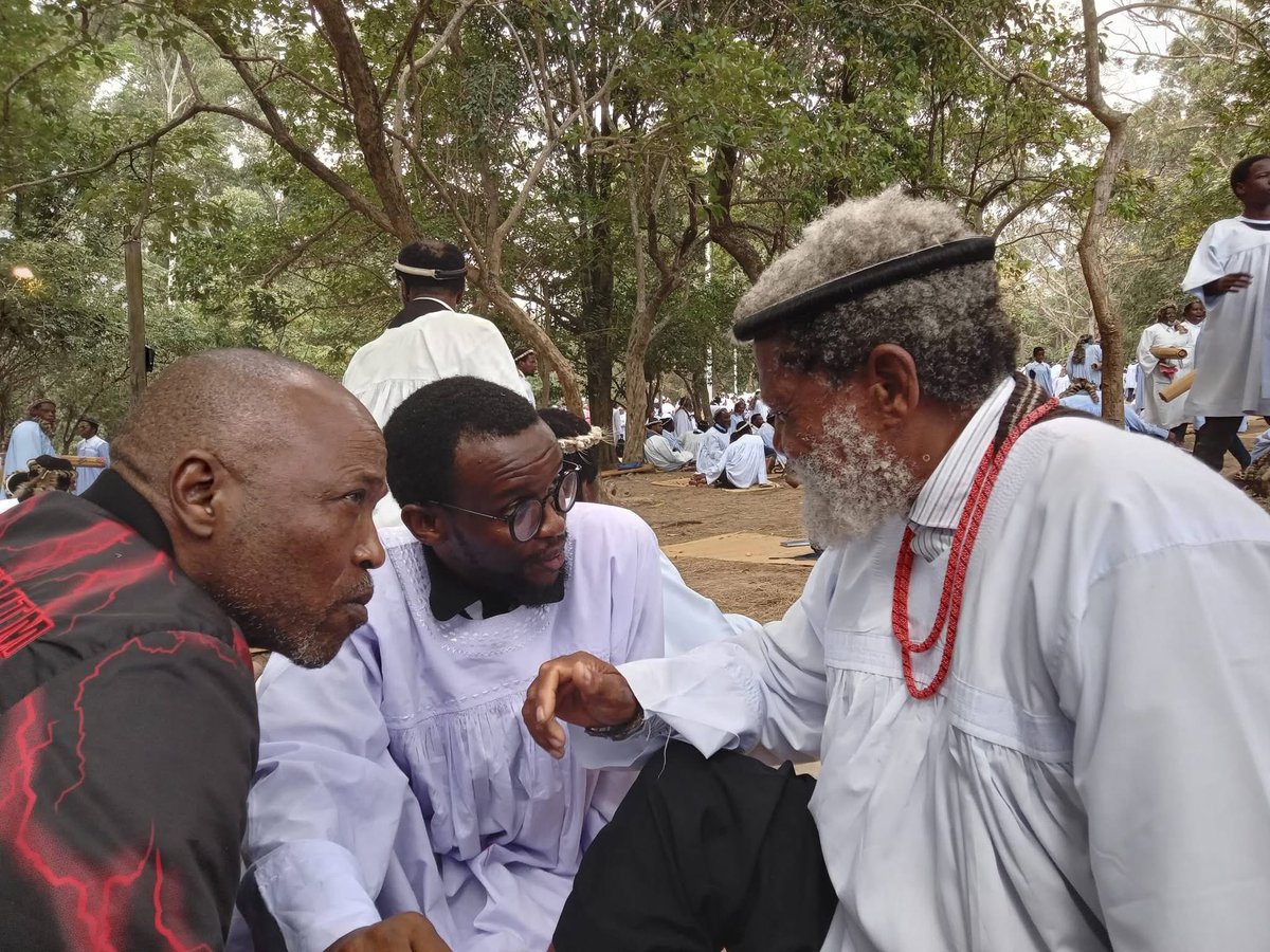 Lazola Ndamase 🇨🇺🇵🇸🇳🇦🇿🇦 tweet media